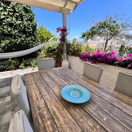 Alojamento de Acomodação e Pequeno-almoço Casa Maddy